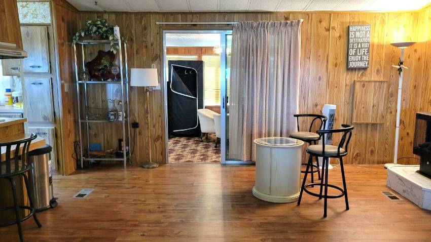 81 Stebbins Drive a Winter Haven, FL Mobile or Manufactured Home for Sale